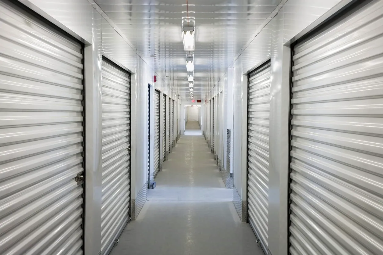 Climate control storage units